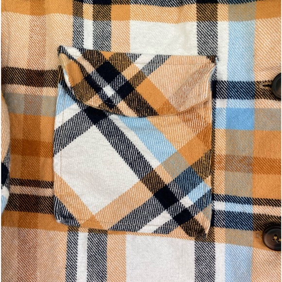 Anna Cai Thick Flannel Button Down Long Sleeve Medium Shirt. - Picture 2 of 4